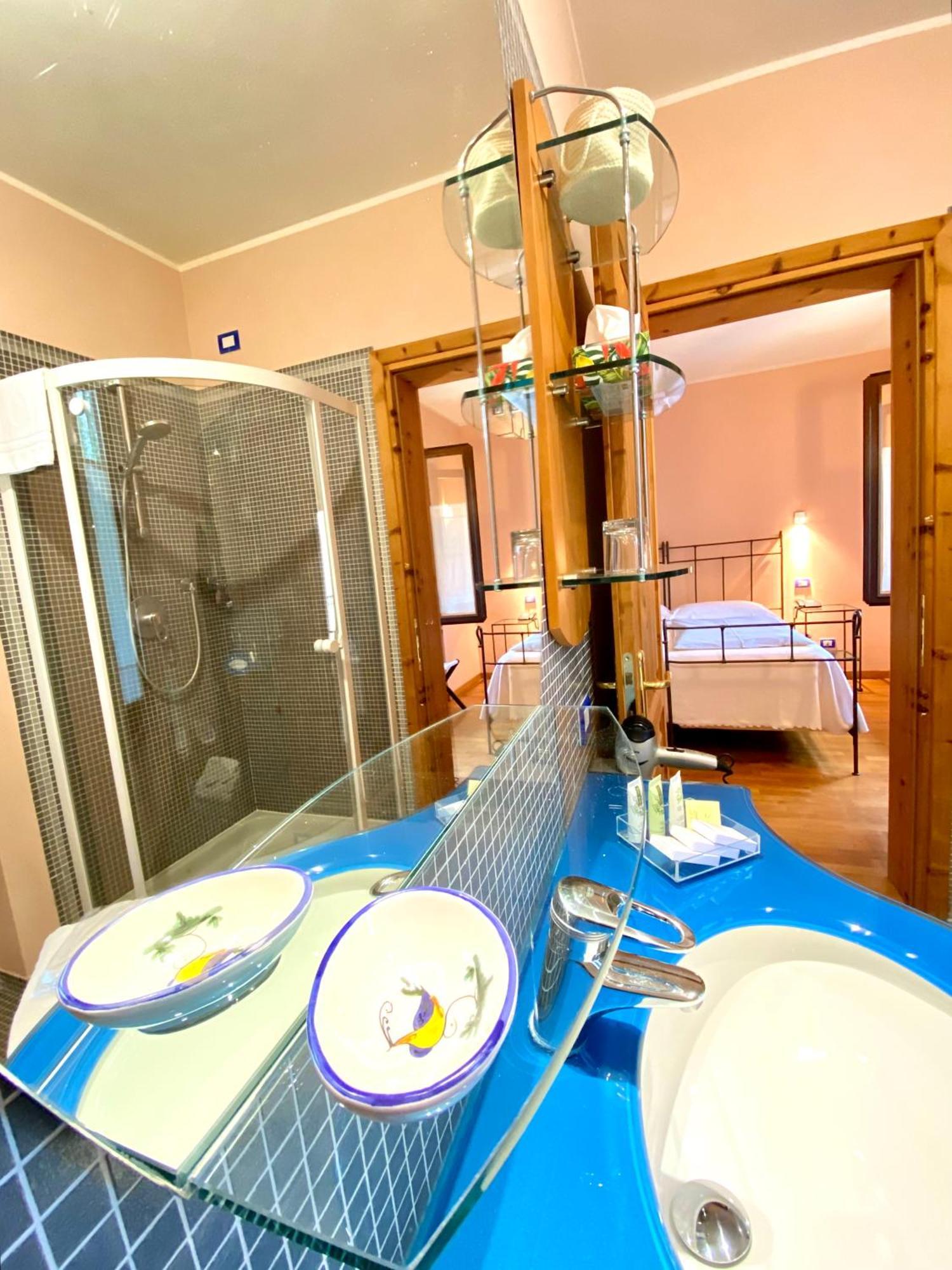 La Locanda Del Notaio Pellio Intelvi Экстерьер фото